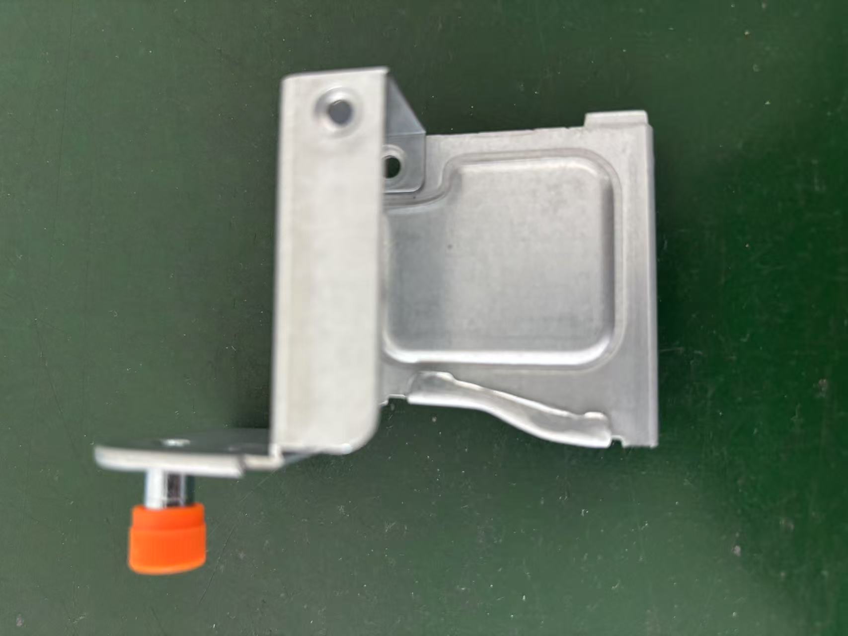 Hard drive bracket